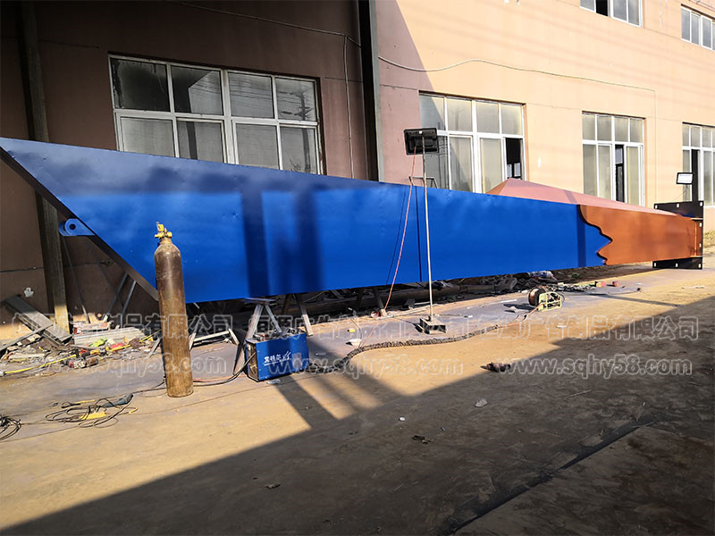 廣東恩平定制12米高精神堡壘完工案例(圖4)