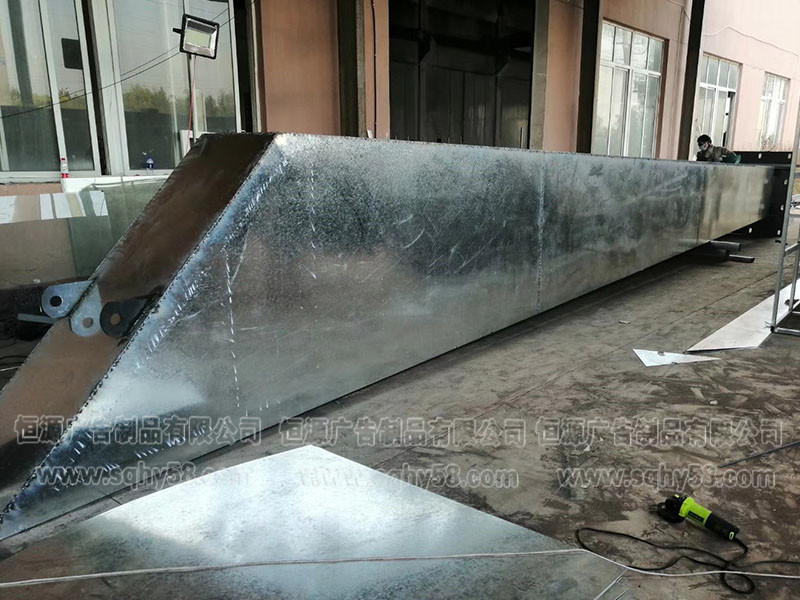 廣東恩平定制12米高精神堡壘完工案例(圖2)